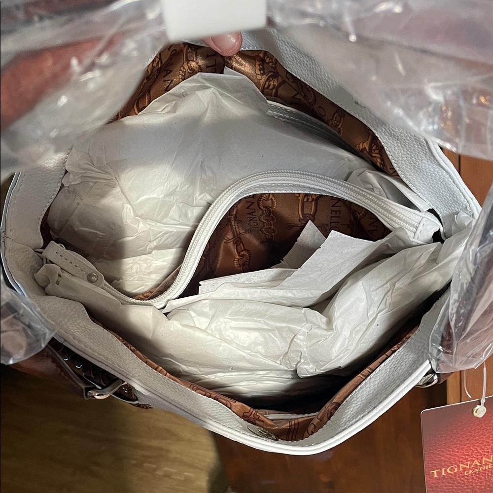 Tignanello White Leather Shoulder Bag with Brown Braided Straps NWT - Picture 3 of 3